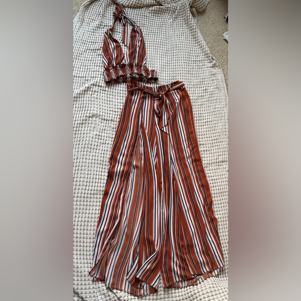 Two piece set